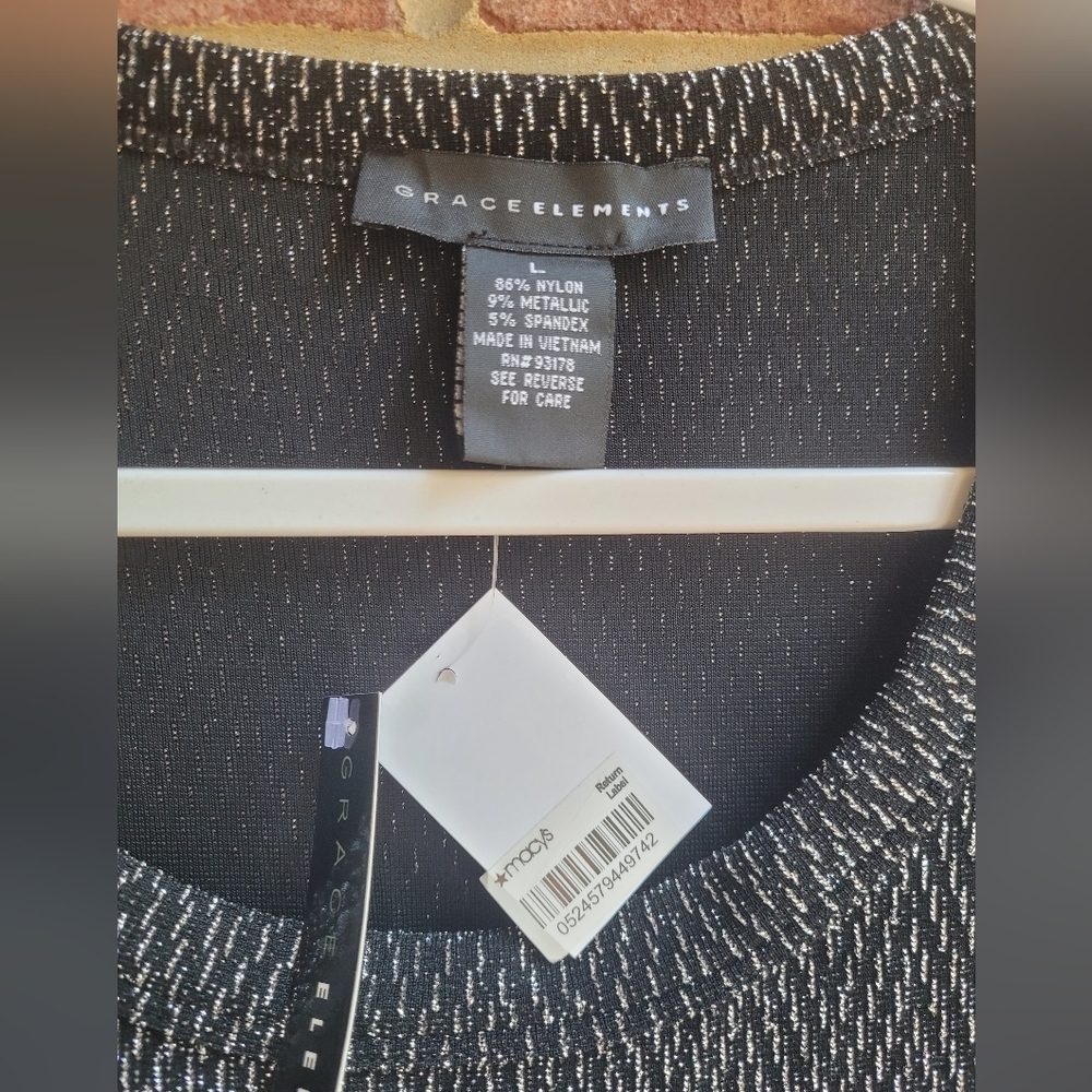 NWT Grace Elements Top Black w Silver Holiday Metallic Size L MSRP $68.00 - Picture 2 of 8